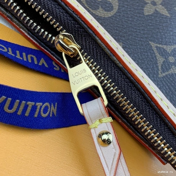 WIS LOUIS Delightful Mini Monogram Pouch VUITTON Pochette 0813